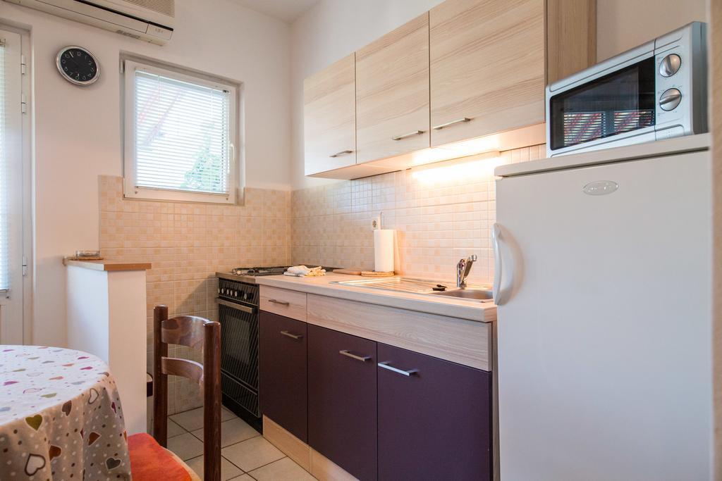 Garden Apartments コミジャ エクステリア 写真